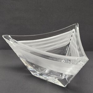 Mikasa Legacy Triangular Clear Crystal Glass Bowl Candy Dish Frosted Lines
